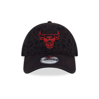 New Era Chicago Bulls Hand Brush Wash 9Forty Unstructured Adjustable Cap