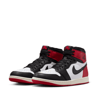 Air Jordan 1 Retro High OG 'Black Toe'