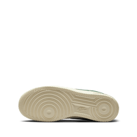 Wmns Nike Air Force 1 '07 LX 'Summit White and Gorge Green'