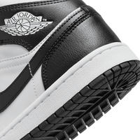Wmns Air Jordan 1 Mid 'White and Black'