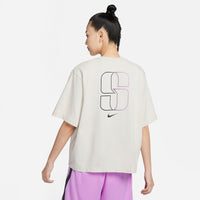 Nike Sabrina Women's Boxy Basketball Tee