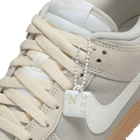 Wmns Nike Dunk Low SE 'Hangul Day'