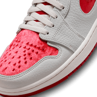 Wmns Air Jordan 1 Zoom Comfort 2 'Valentines Day'