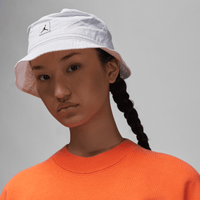 Air Jordan x TITAN Women's Crewneck Sweatshirt