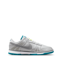 Wmns Nike Dunk Low SE 'Grey Fog and Blustery'