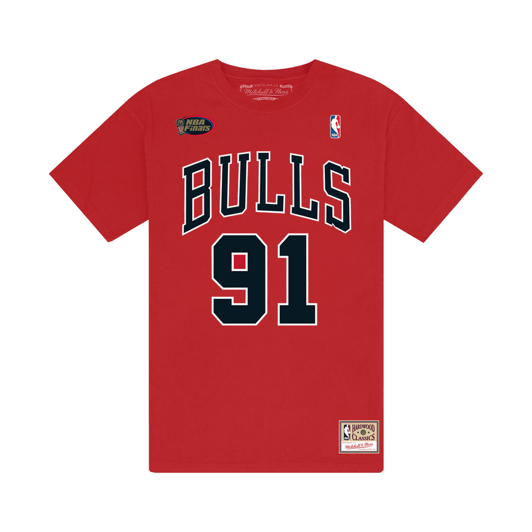 Mitchell & Ness Chicago Bulls Dennis Rodman Name & Number Tee | Red