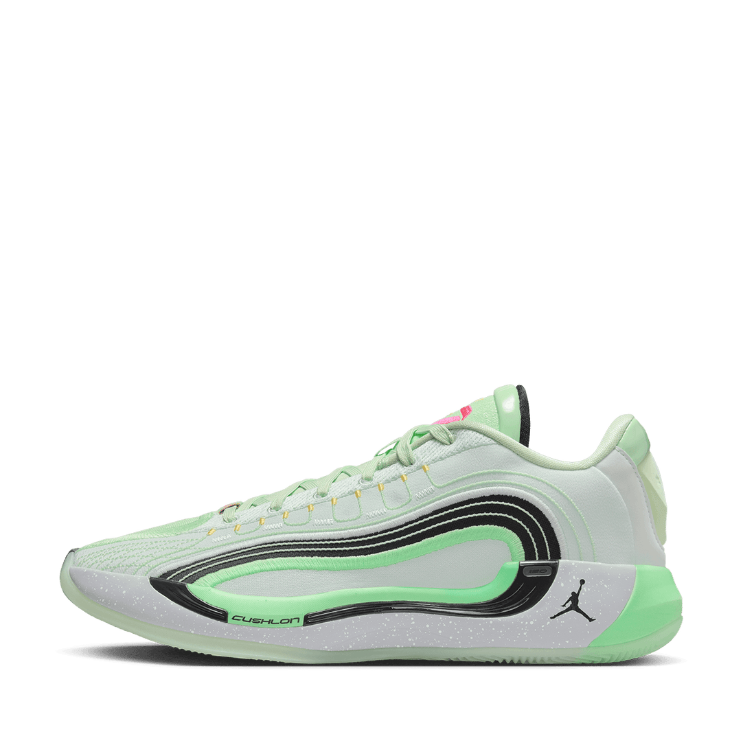 Luka 4 'Space Navigator' Basketball Shoes. Nike FI