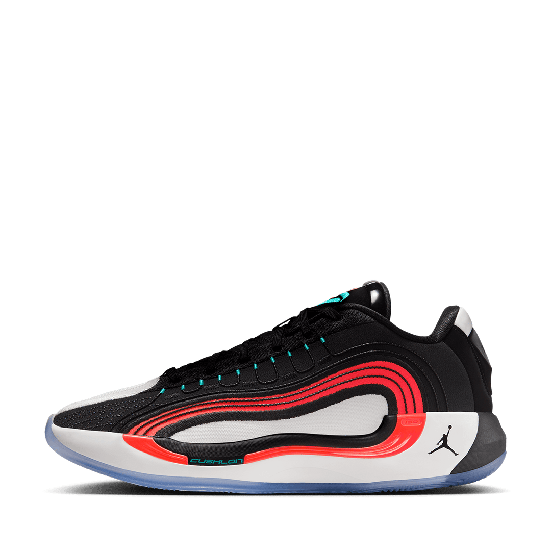 ◆正規品◆NIKE LUKA 4 PF BLOODLINE BLACK WHITE◆関税込◆人気 Nike Jordan Luka 4 PF Doncic Bloodline Men Basketball