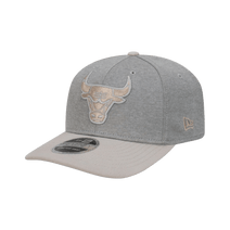 New Era Chicago Bulls Shadow Tech Grey 9Seventy Snapback Cap