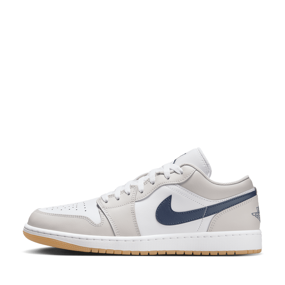 Air Jordan Low 'White/Midnight Navy' White