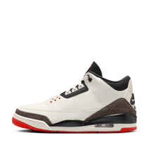 Air Jordan 3 Retro 'Sail and University Red'