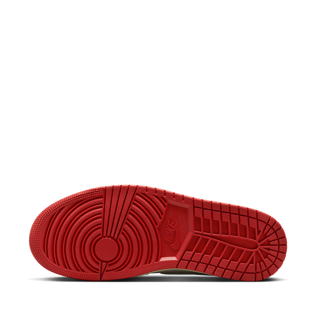 Wmns Air Jordan Retro High OG 'Rare Air'1