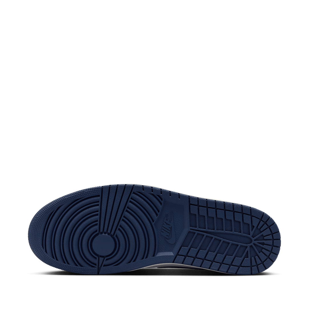 jordan 1 midnight navy resale