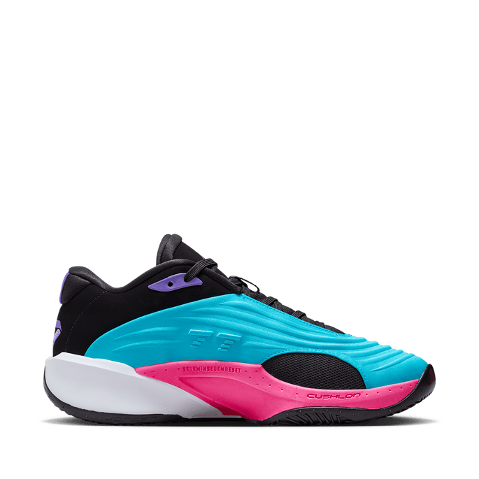 美品★JORDAN LUKA 3★22cm jordan-luka-3-se-fz2464-100-