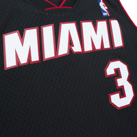 Mitchell & Ness Dwyane Wade Miami Heat 2012-13 Road Swingman Jersey