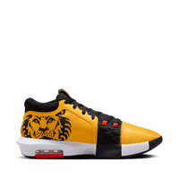 Nike LeBron Witness 8 EP 'University Gold'