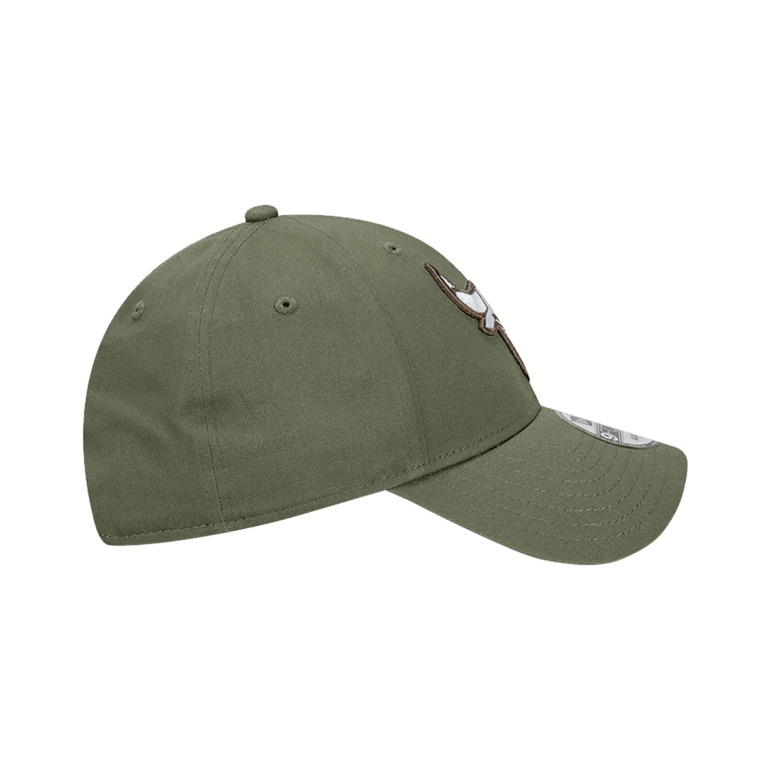 海外限定　新品Chicago Bulls オリーブグリーンキャップ New Era Chicago Bulls Dark Olive 9Forty Snapback Cap | Men