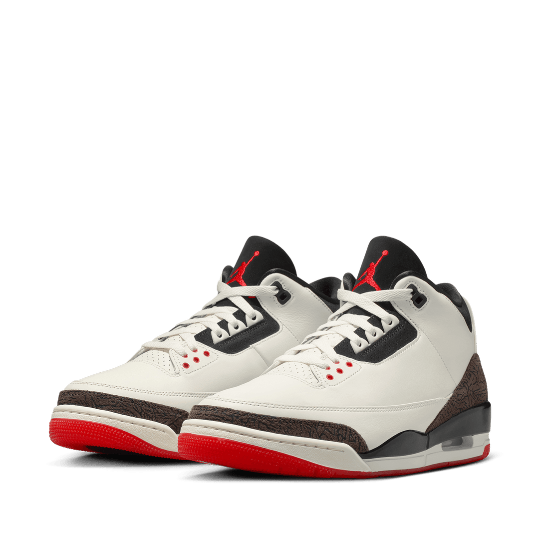 Air Jordan 3 Retro 'Sail and University Red' | Sail