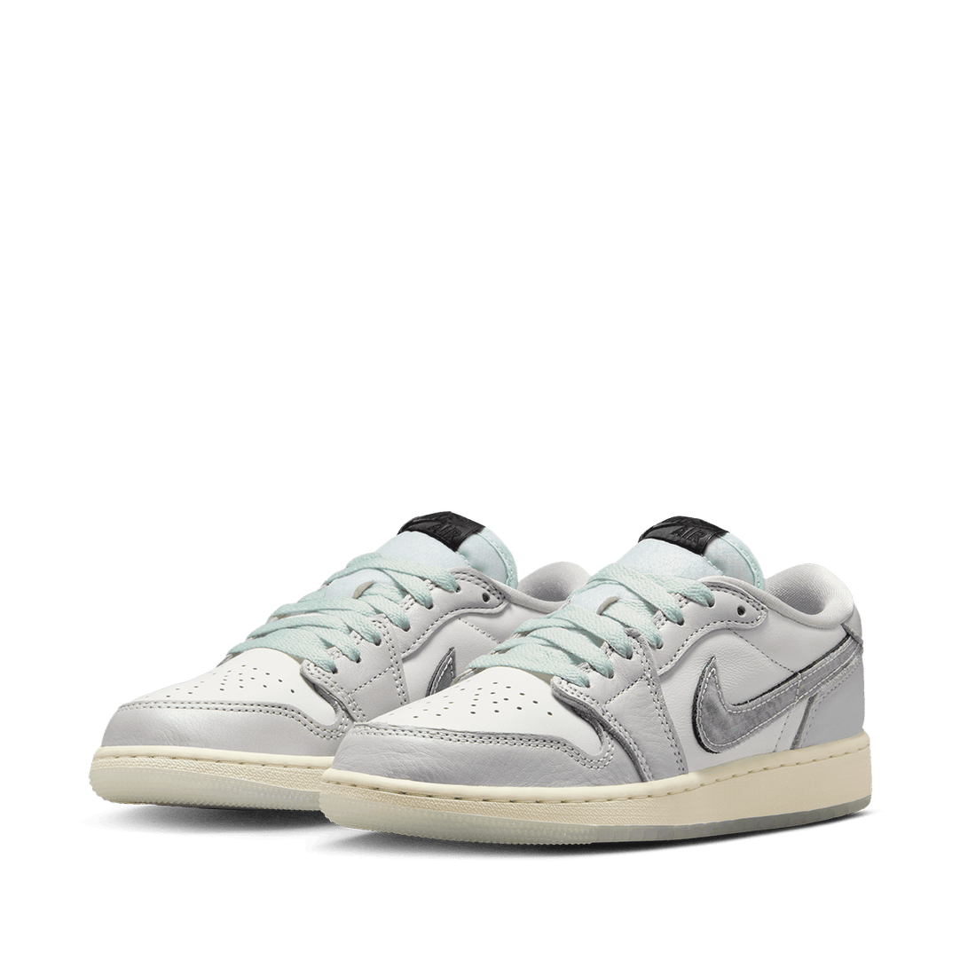 Ghost Green Light Green And Black Jordans Air Jordan Low Og