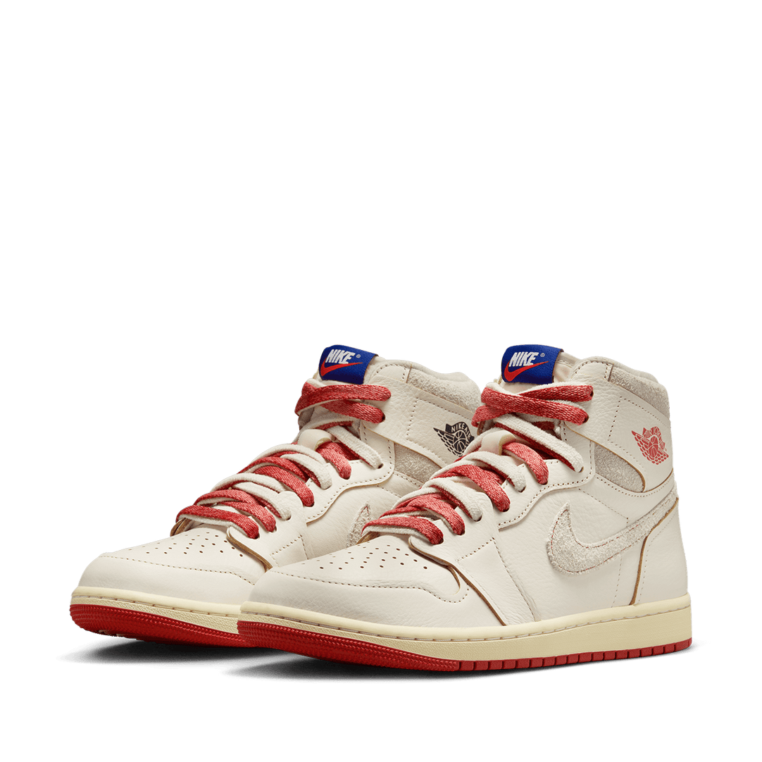 Wmns Air Jordan 1 Retro High OG 'Rare Air' | Sail