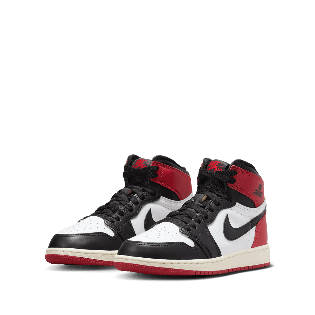 Air Jordan 1 Retro High OG GS 'Black Toe' | White Air Jordan 1 Retro High OG GS 'Black Toe' | White