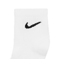 Nike Everyday Lightweight Training Ankle Socks (3 Pairs)