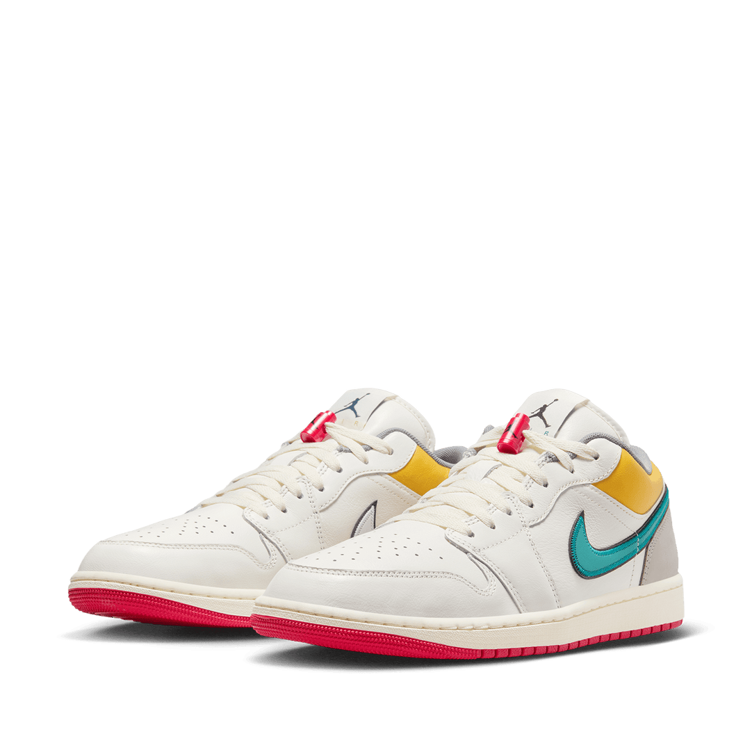 Air Jordan 1 Low \"Yellow Orche\" スニーカー Air Jordan 1 Low 'Yellow Ochre' | SNEAKERBOX
