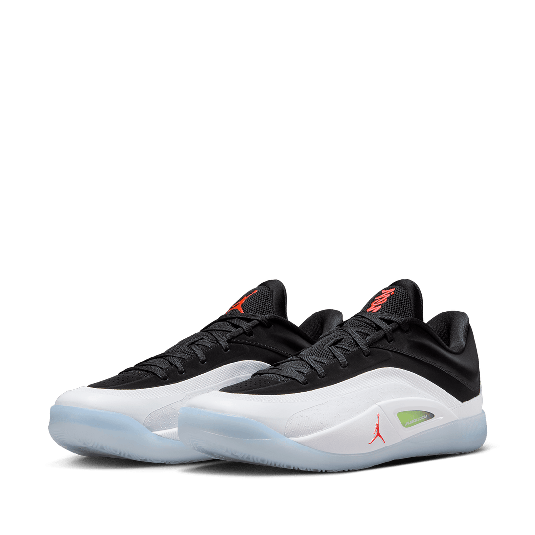 シューズ(男性用) JORDAN ZION 4 PF 26cm Zion 4 Basketball Shoes. Nike.com