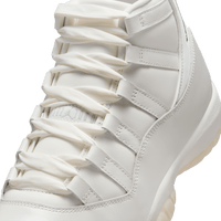 Wmns Air Jordan 11 Retro 'Pearl'
