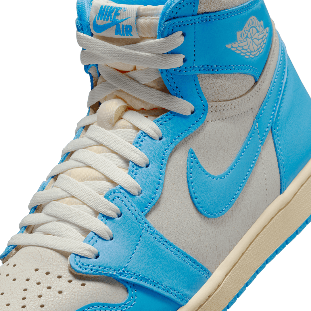 Air Jordan 1 Retro High OG 'UNC Reimagined' | Sky Blue