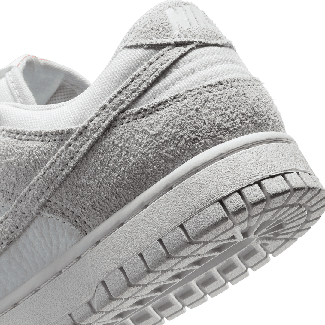 NIKE WMNS DUNKED DUST/SUMMIT WHITE ウィメンズ ダンクド Wmns Nike Dunk Low 'Summit White and Photon Dust' | White