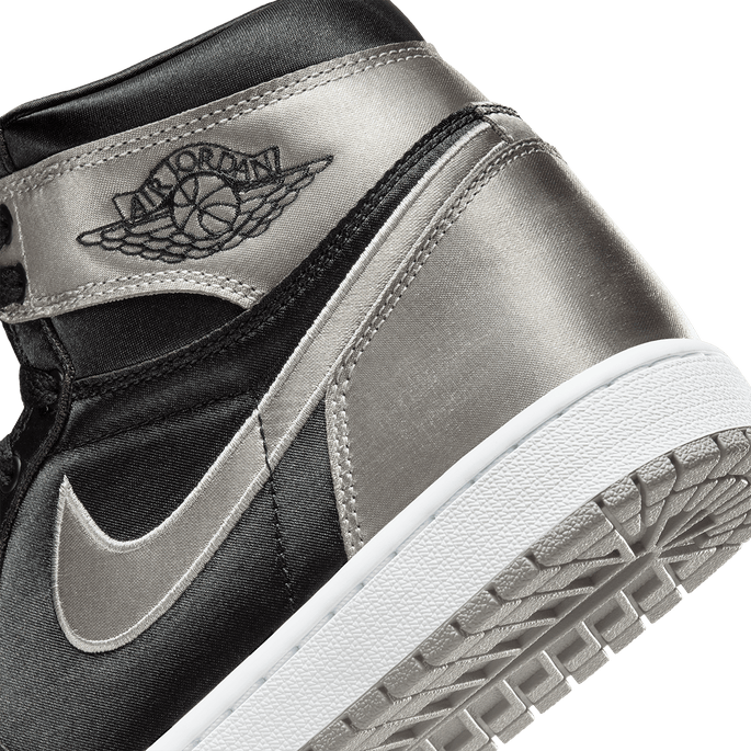 Wmns Air Jordan Retro High OG 'Satin Shadow'