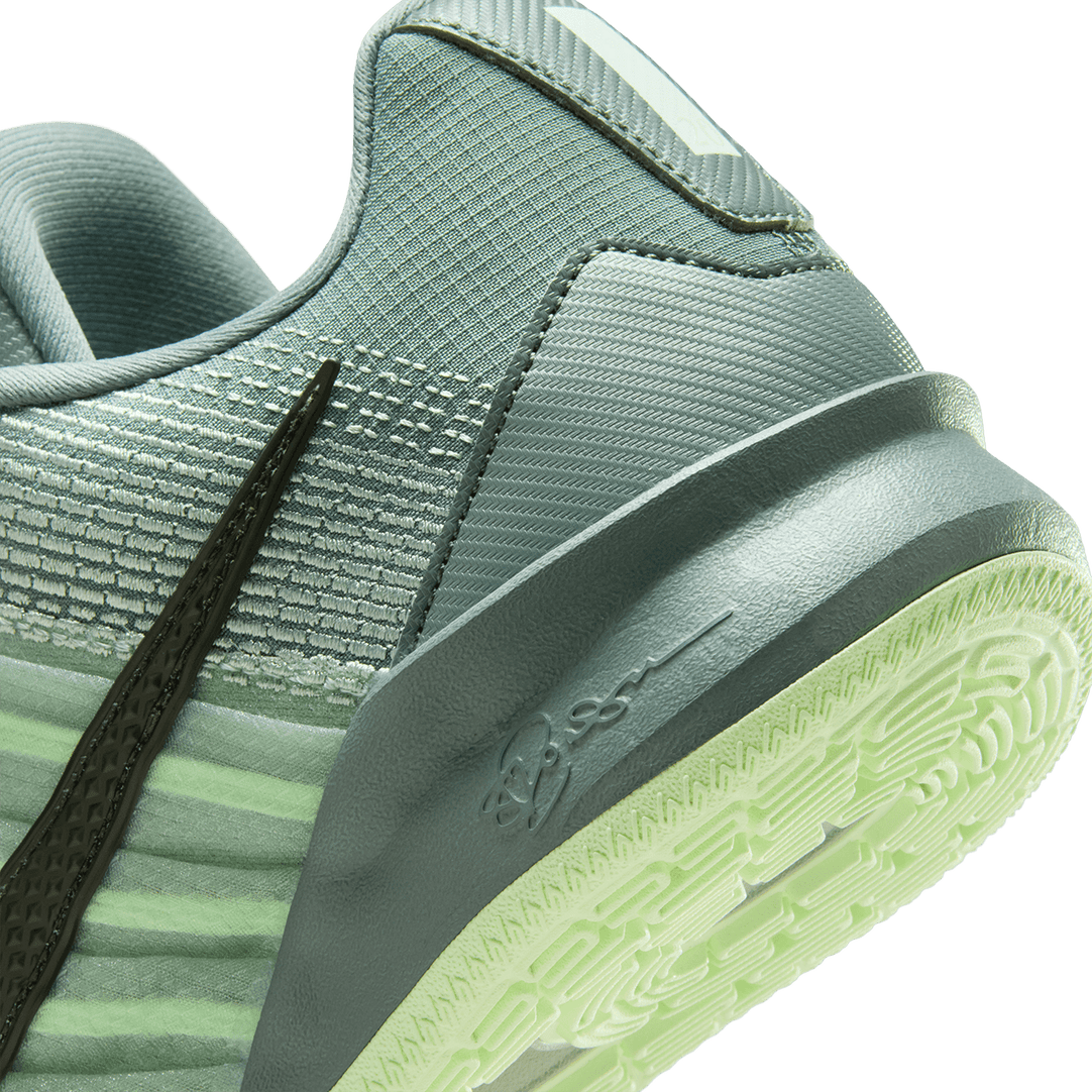 Nike Sabrina 3 EP 'Ionescrew' | Green