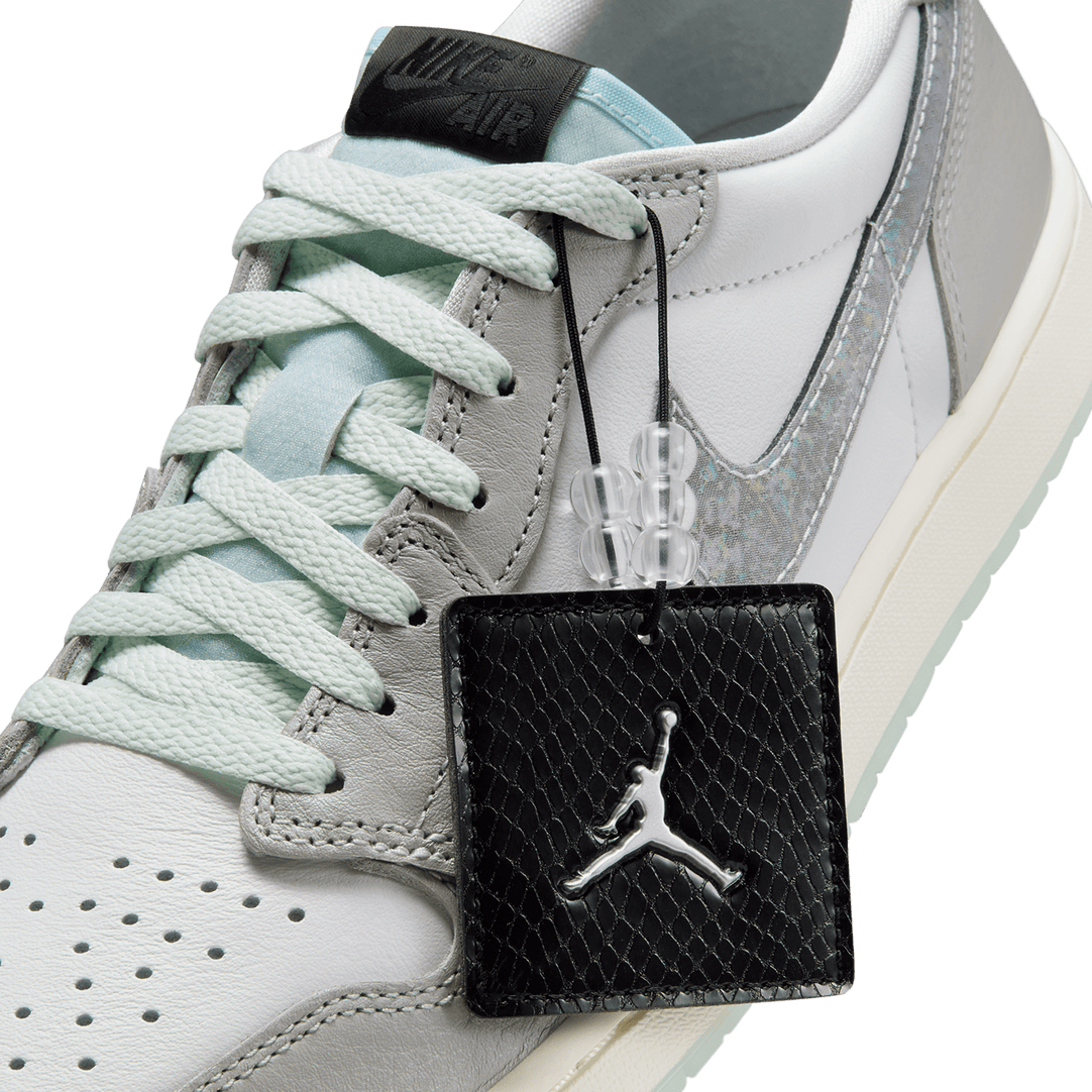 Air Jordan 1 Low OG 'Lunar New Year' – TITAN
