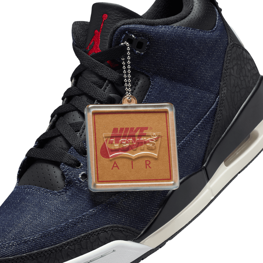 Air Jordan 3 Retro x Levi's® 'Indigo and Gym Red' | Navy