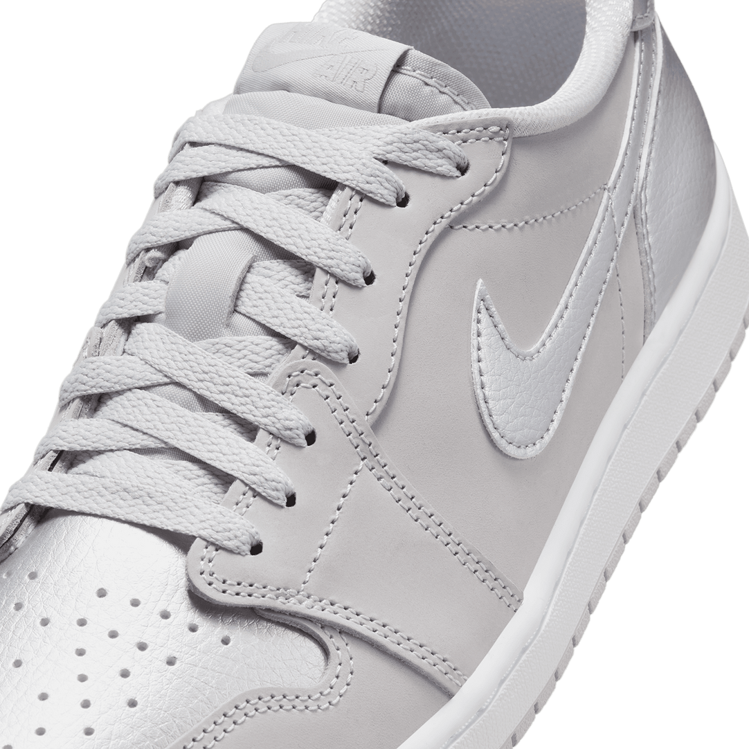 Air Jordan 1 Retro Low OG 'Silver' | Grey