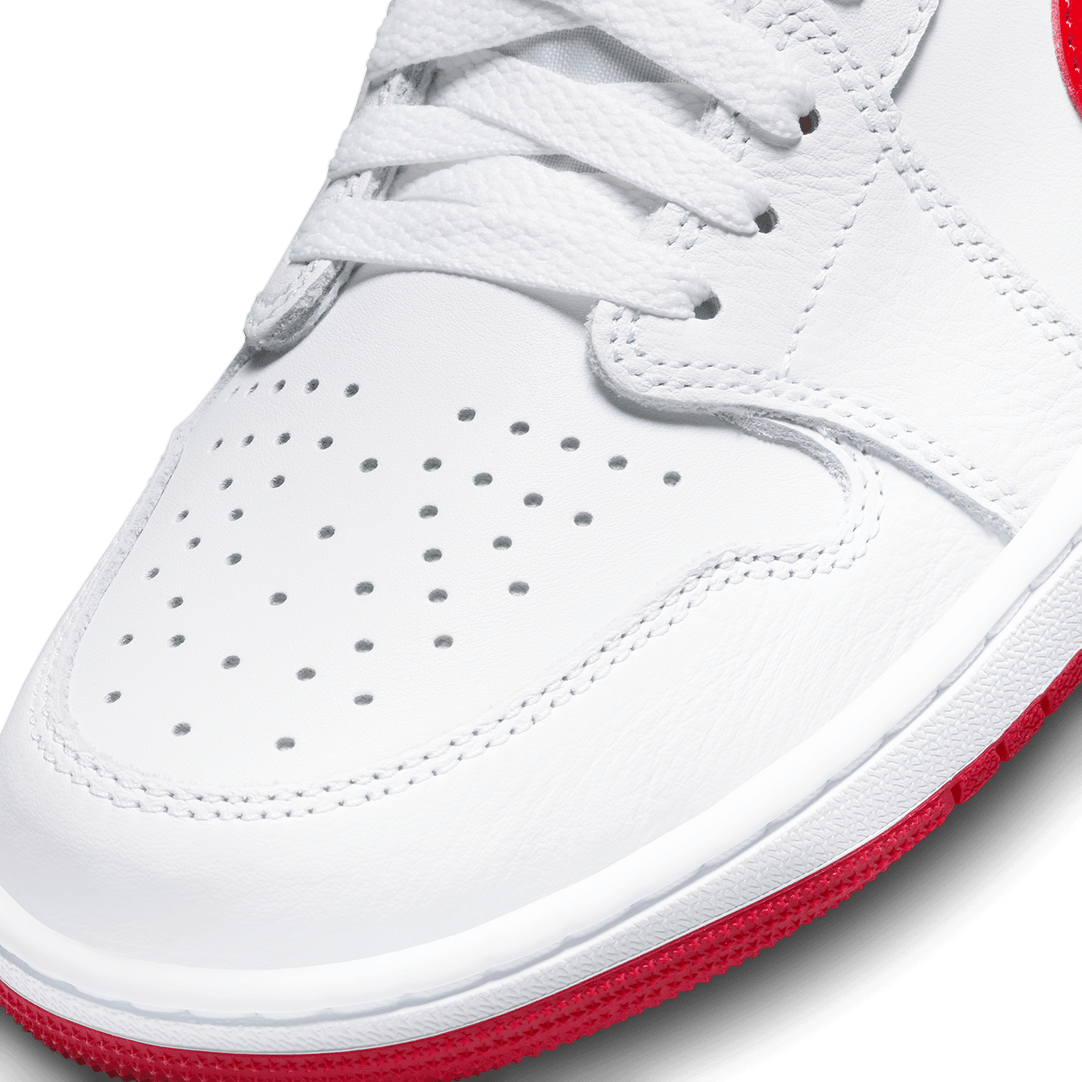 Nike air jordan 1 retro high og white/varsity outlet red