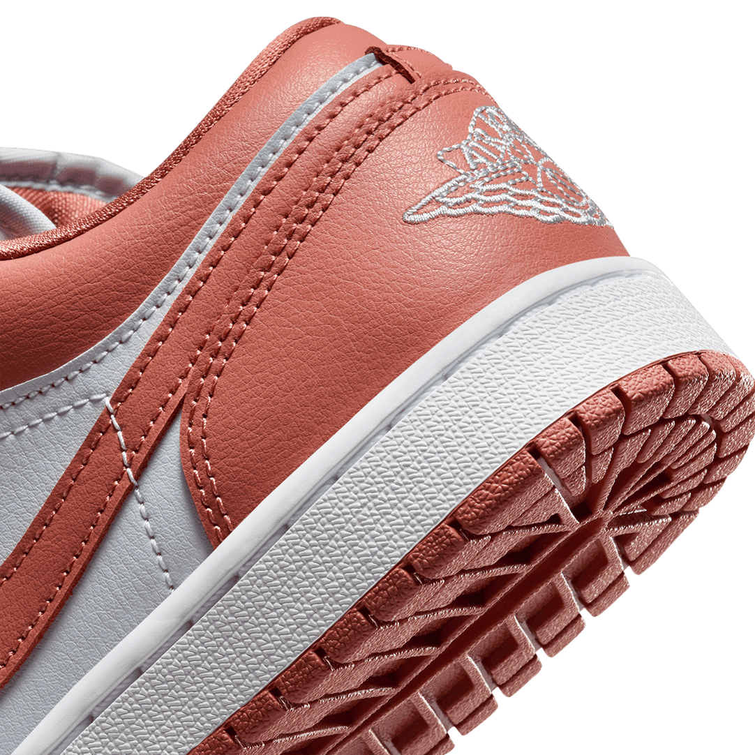 All orange 2025 jordan 1