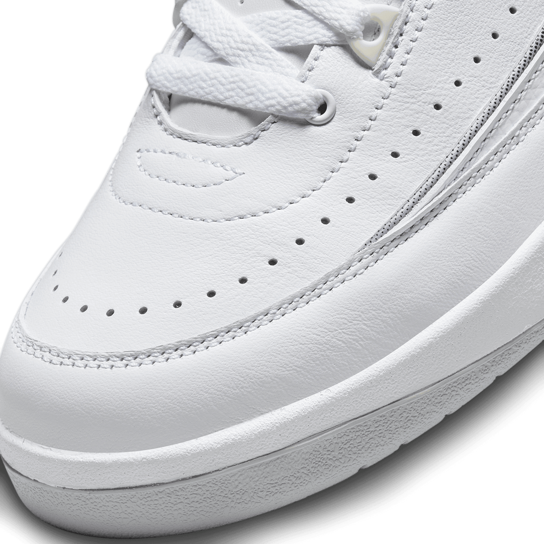 Jordan 2 mid white hotsell