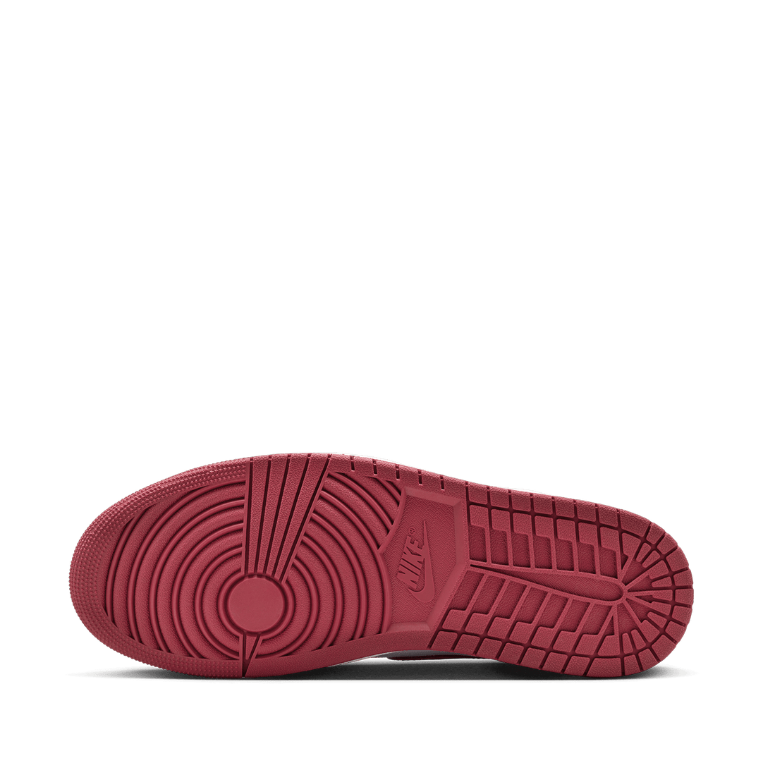 Air Jordan Retro High OG 'Artisinal Red' Red