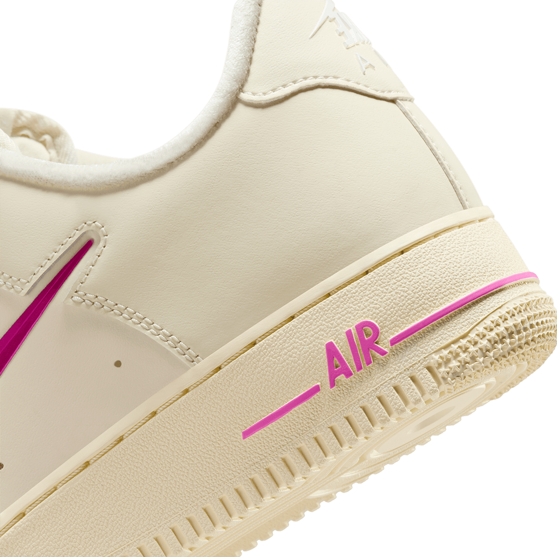 Wmns Nike Air Force 1 07 Coconut Milk and Playful Pink TITAN