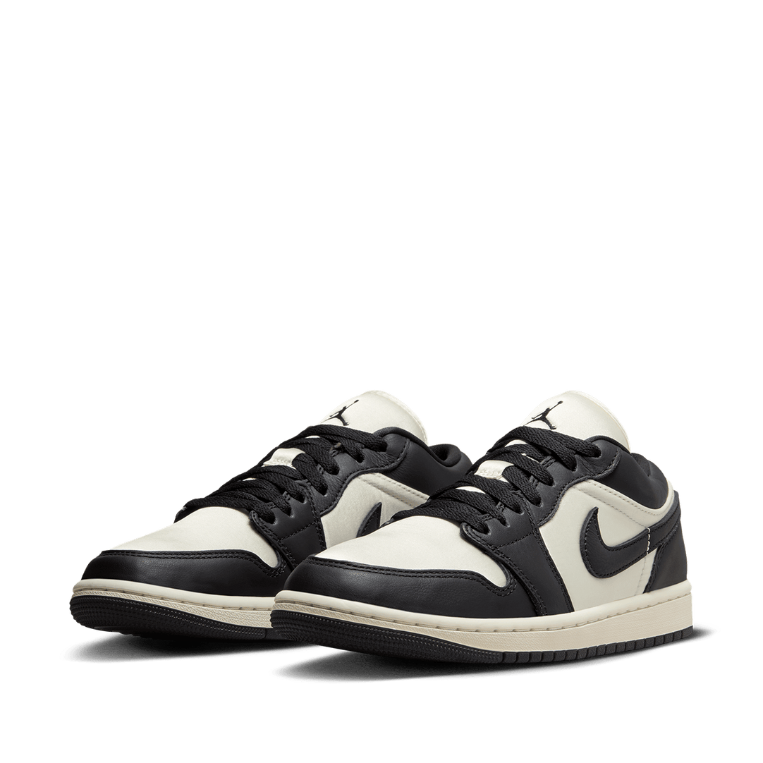 Jordan 1 shop sail black