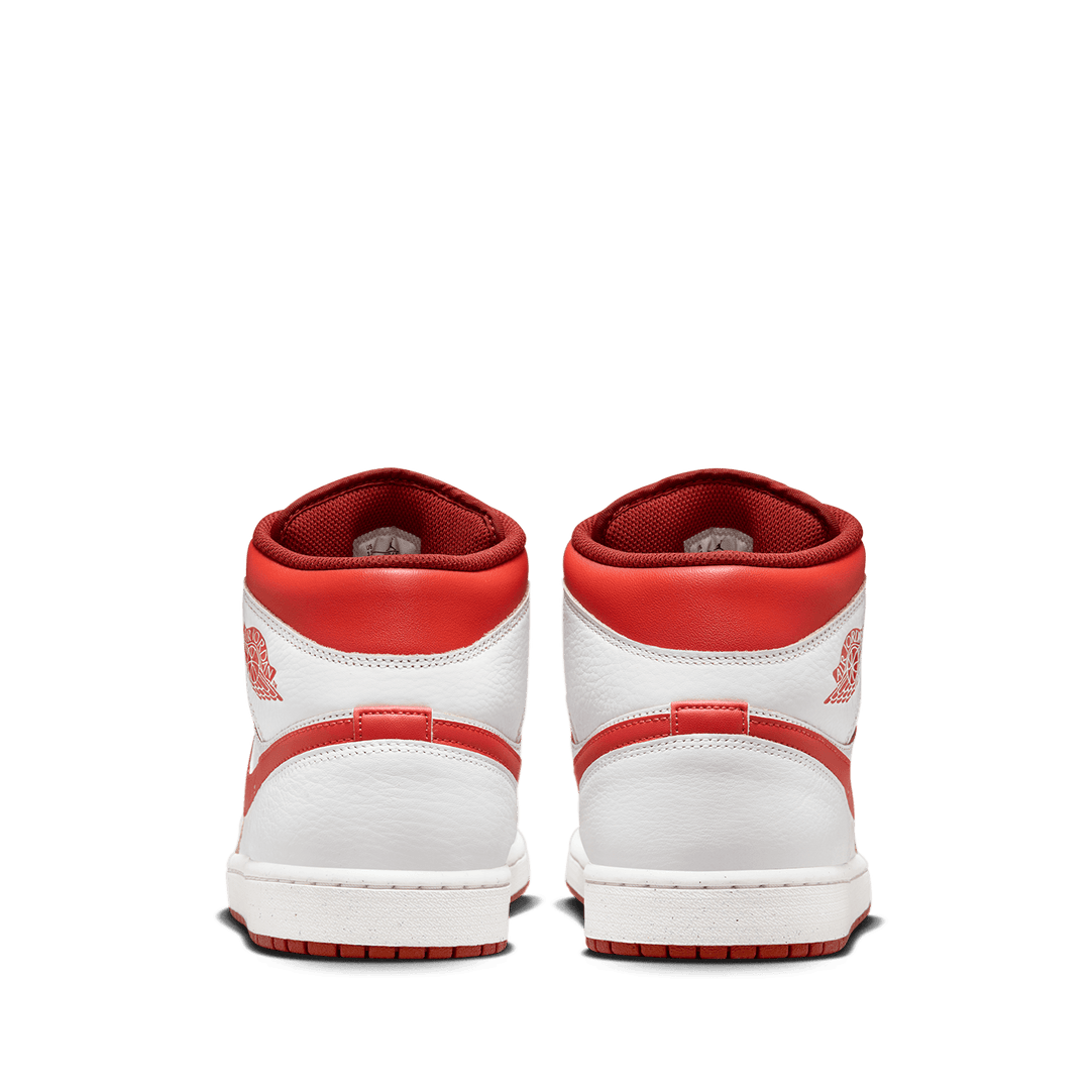Jordan 1 retro red and white sales