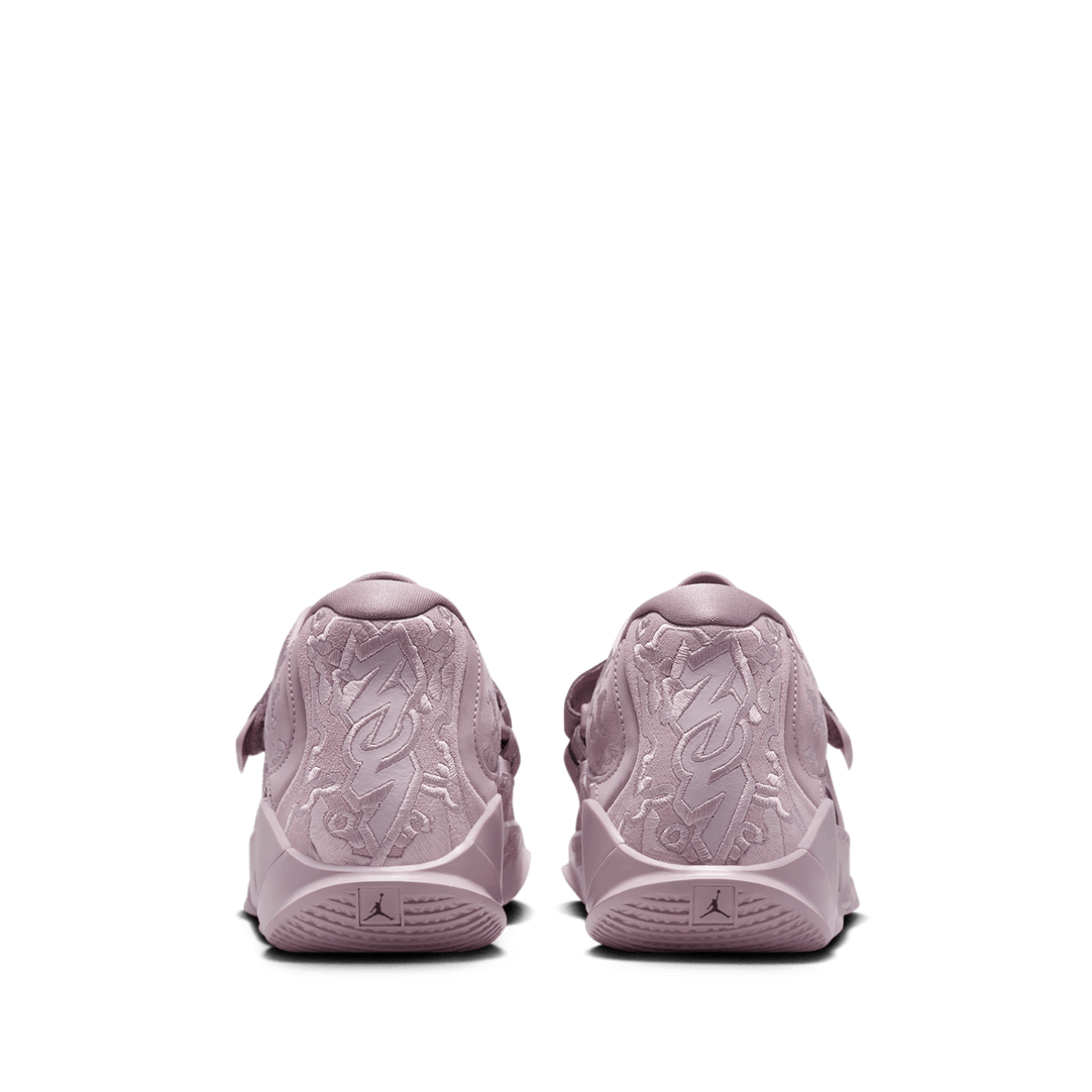 Jordan Zion 3 SE PF 'Plum Fog' – TITAN