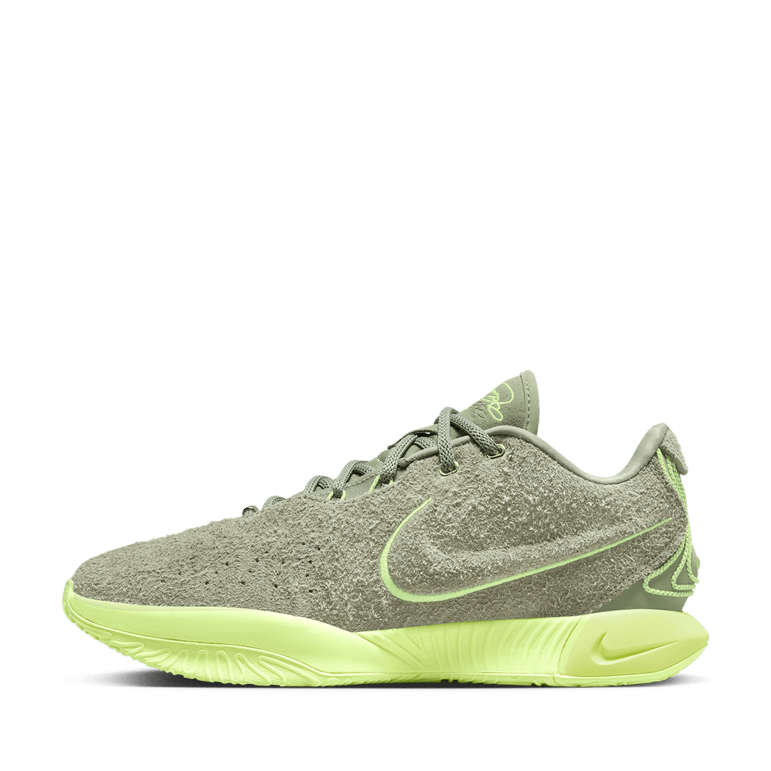 Kobe mamba 2025 instinct green