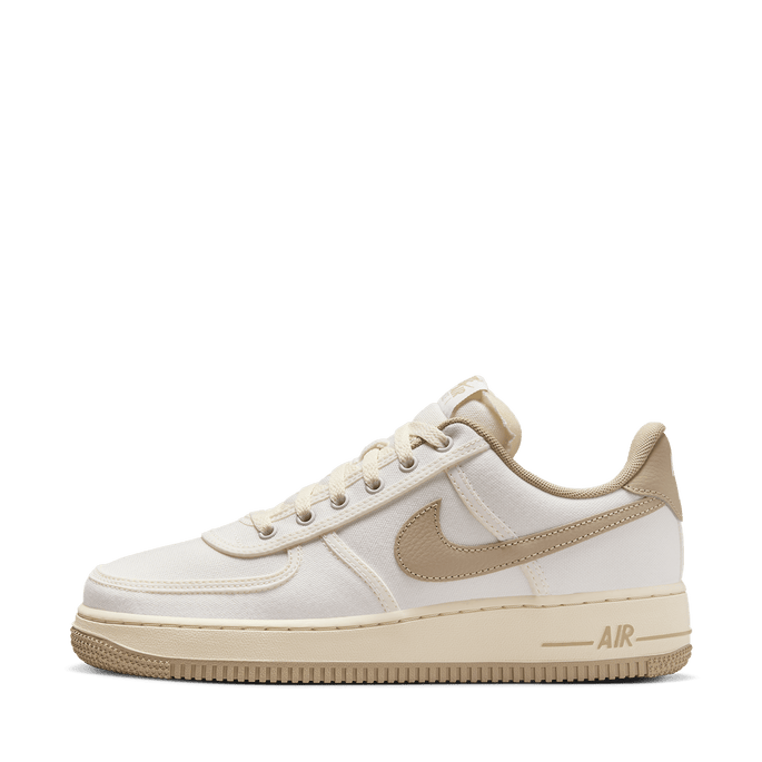 Wmns Nike Air Force 1 07 Sail and Limestone