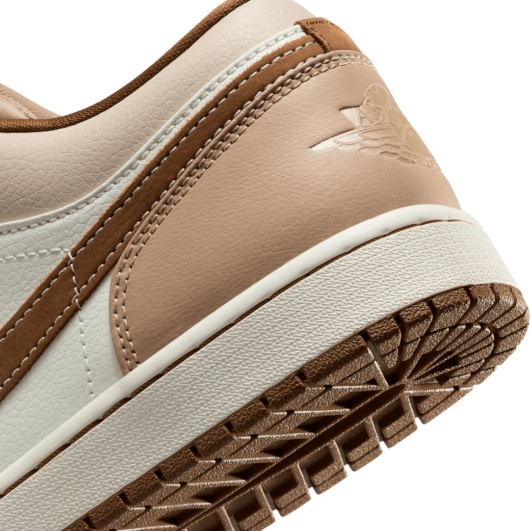 Air Jordan 1 Low SE Tokyo Vintage TITAN
