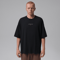 Jordan Flight Essentials Men's Oversized Patch T-Shirt