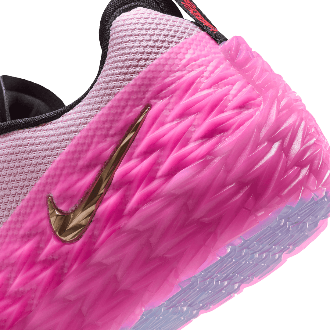 Nike S.T. Charge EP 'Pink Foam and Soft Yellow' | Pink