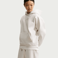 Nike Caitlin Clark Standard Issue Women's Dri-FIT Pullover Basketball Hoodie